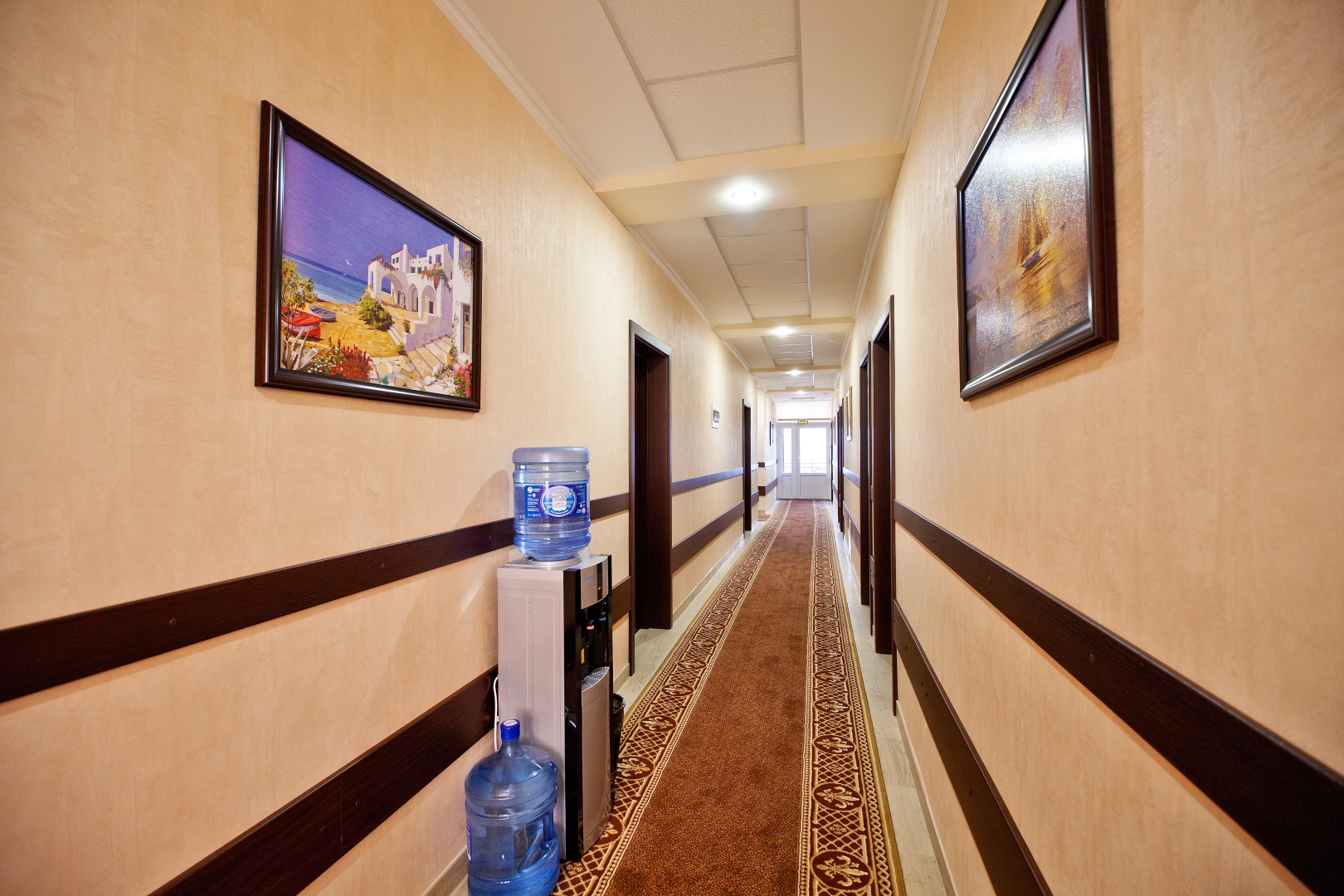 Отель Фаворит