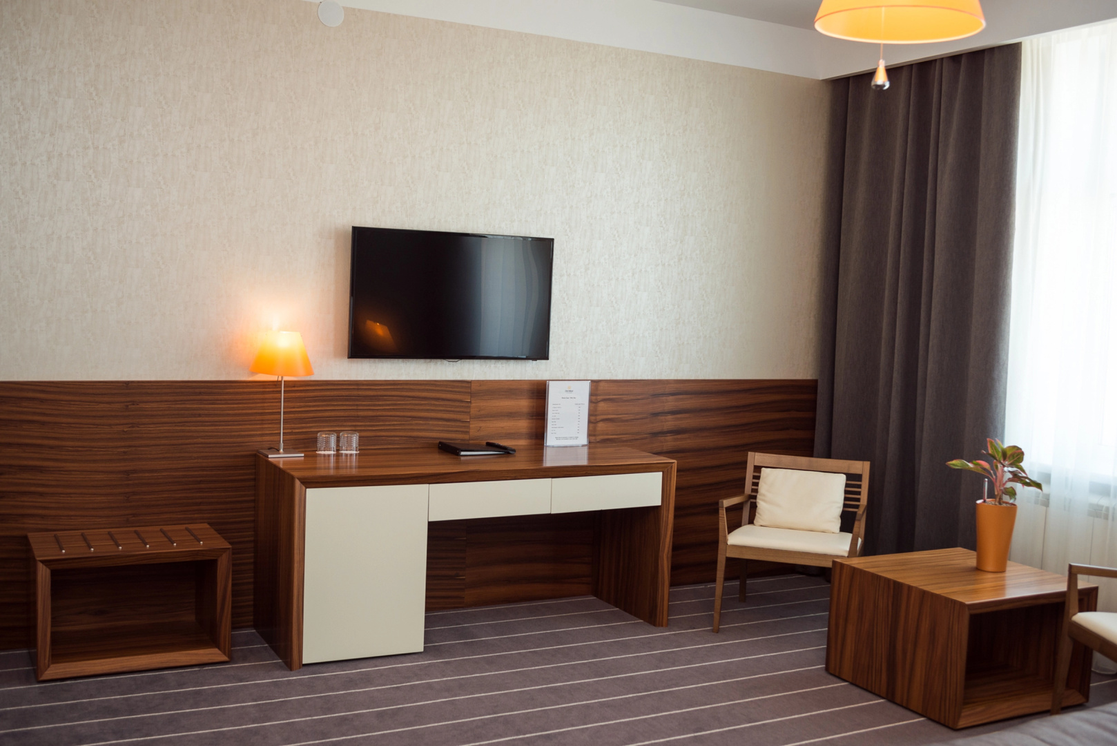 Отель Ost West Hotel Ост Вест
