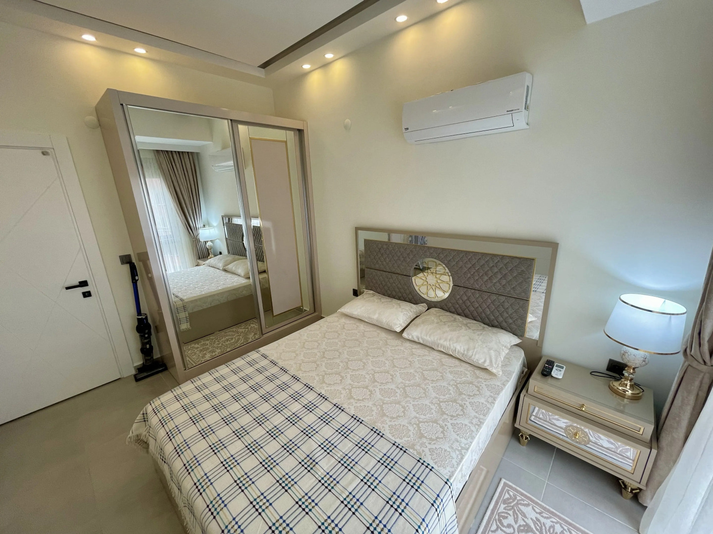 Апартаменты SA Apartments! Уютные апартаменты у Yekta Mall