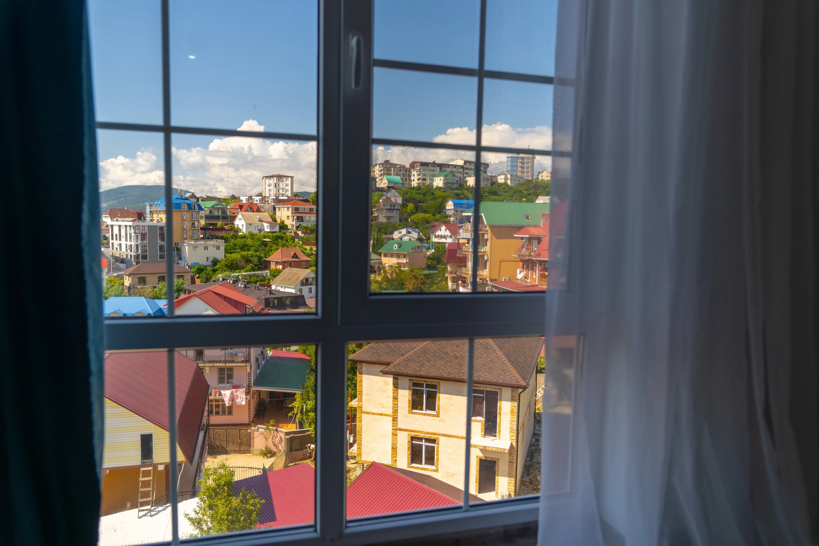 Апартаменты уютные с панорамными окнами от LetoApart