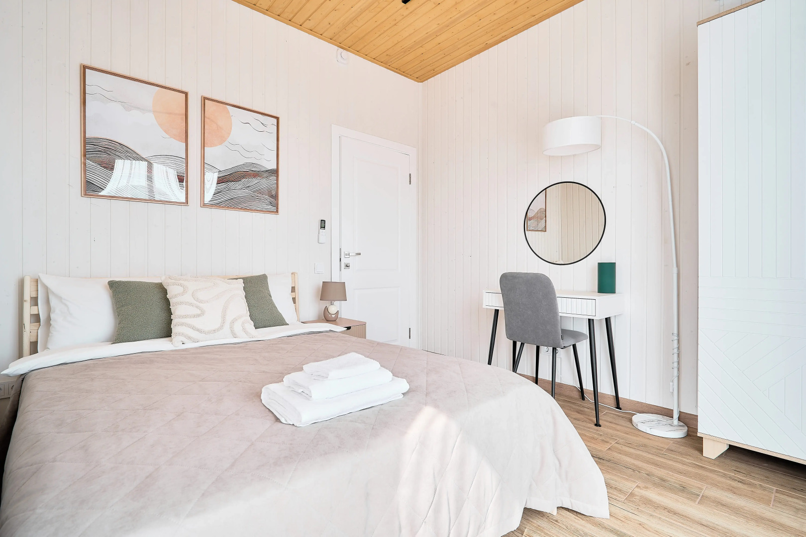 Частный дом Дом у реки, с баней, чаном и зоной барбекю