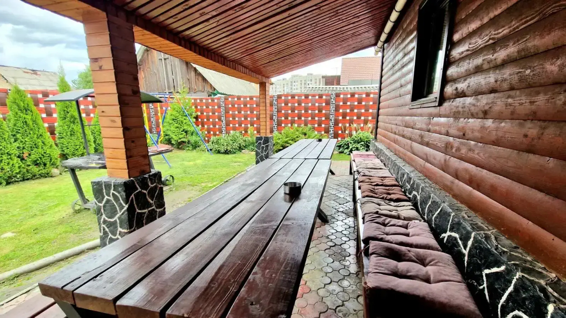 Коттедж на Сенной 13