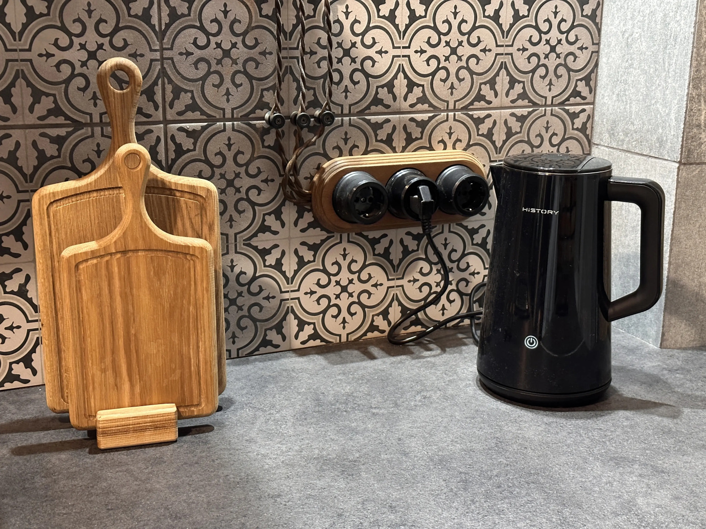 Частный дом гнѣздо с камином и двумя спальнями