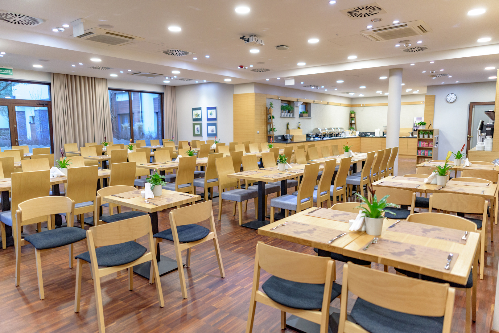 Отель Kolumna Park