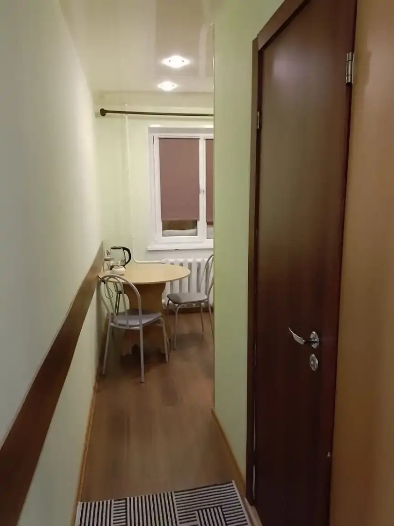 Апартаменты 2-х комнатная на 50 лет Октября 9