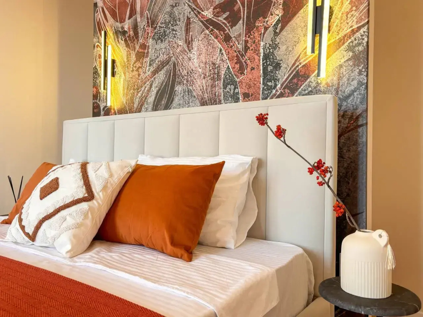 Квартира видовые апартаменты возле РМК Арены