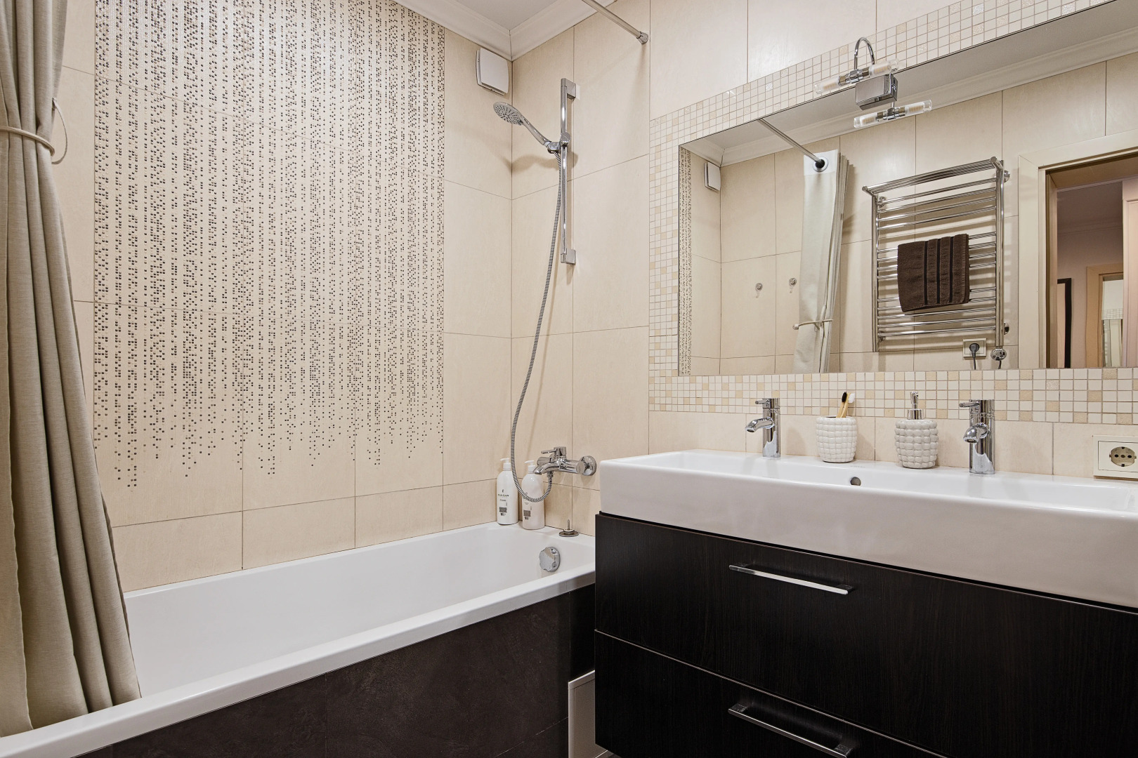 Апартаменты Крылья