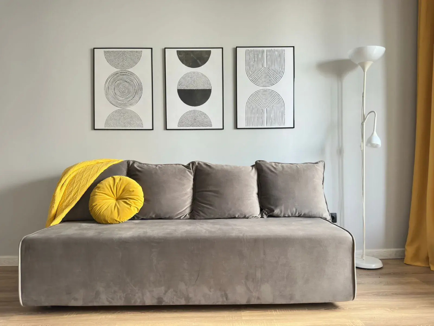 Квартира Премьер Апарт на Татьяны Барамзиной 38