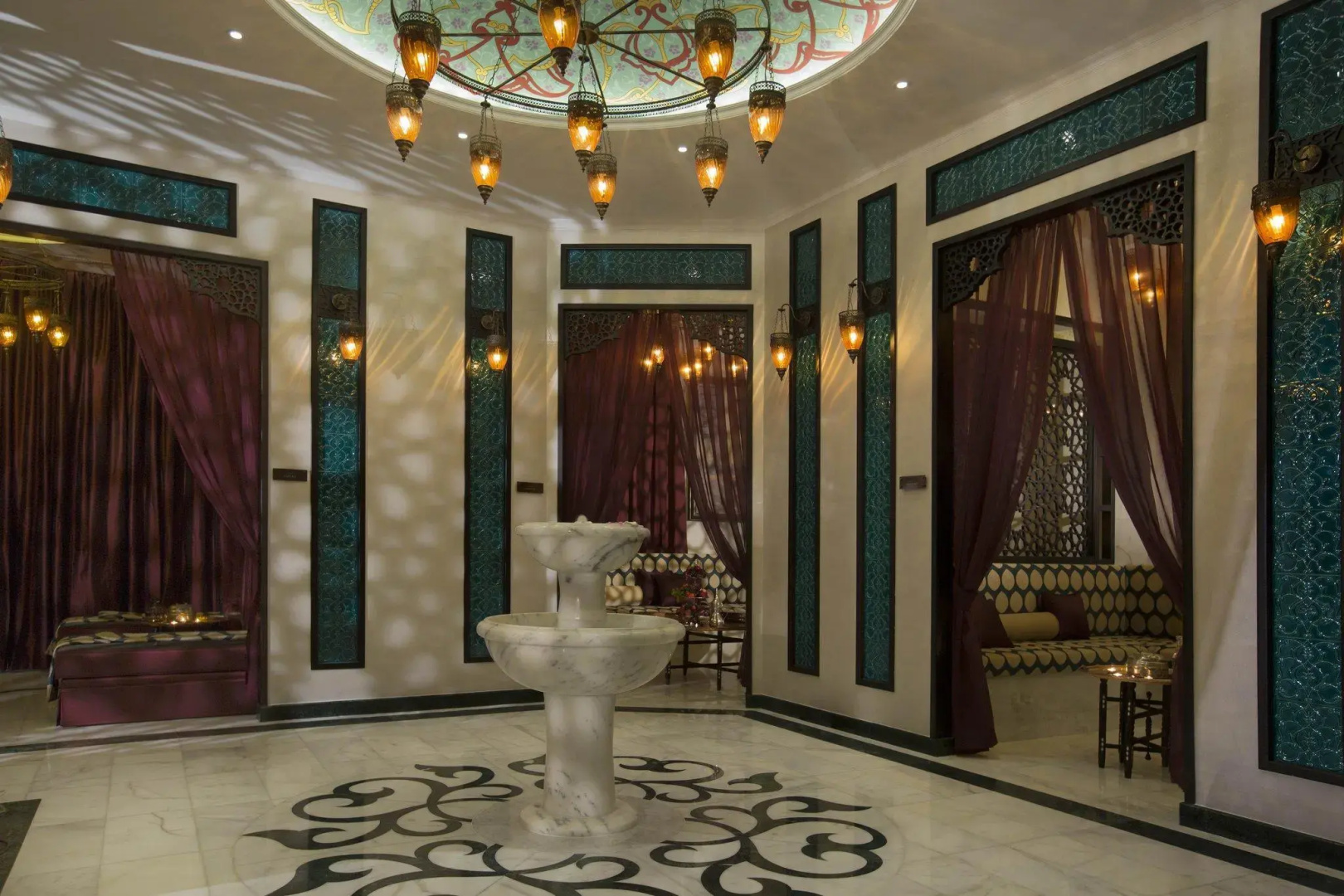 Курортный отель Anantara The Palm Dubai Resort