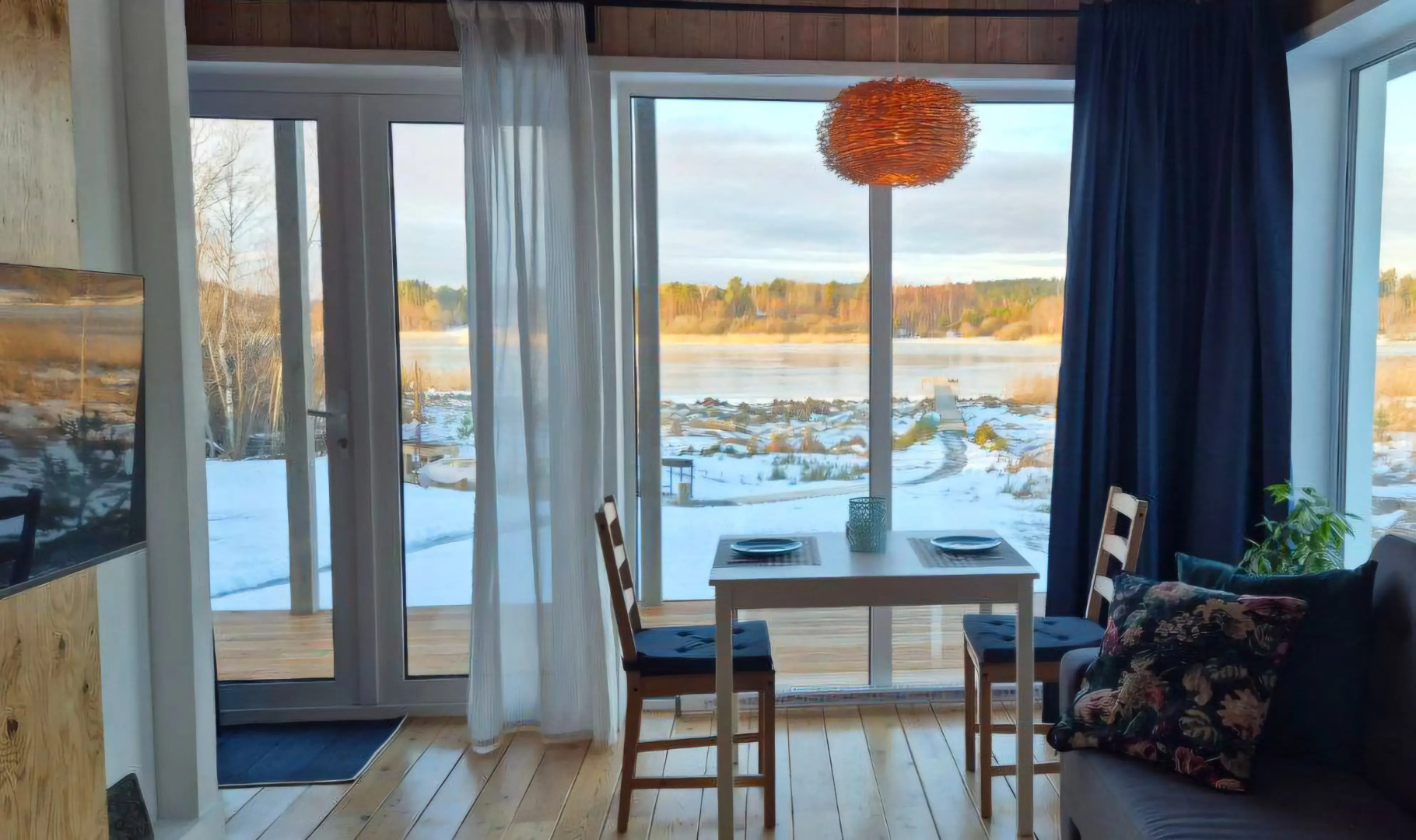 Гостевой дом на первой береговой линии ЛомаКоти