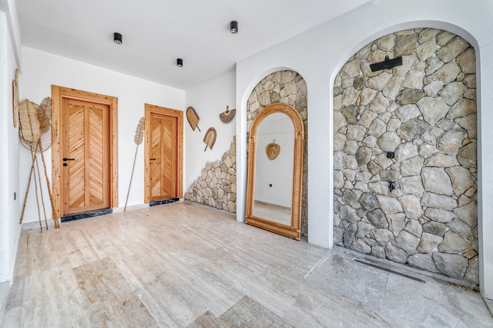 Отель Hildegard