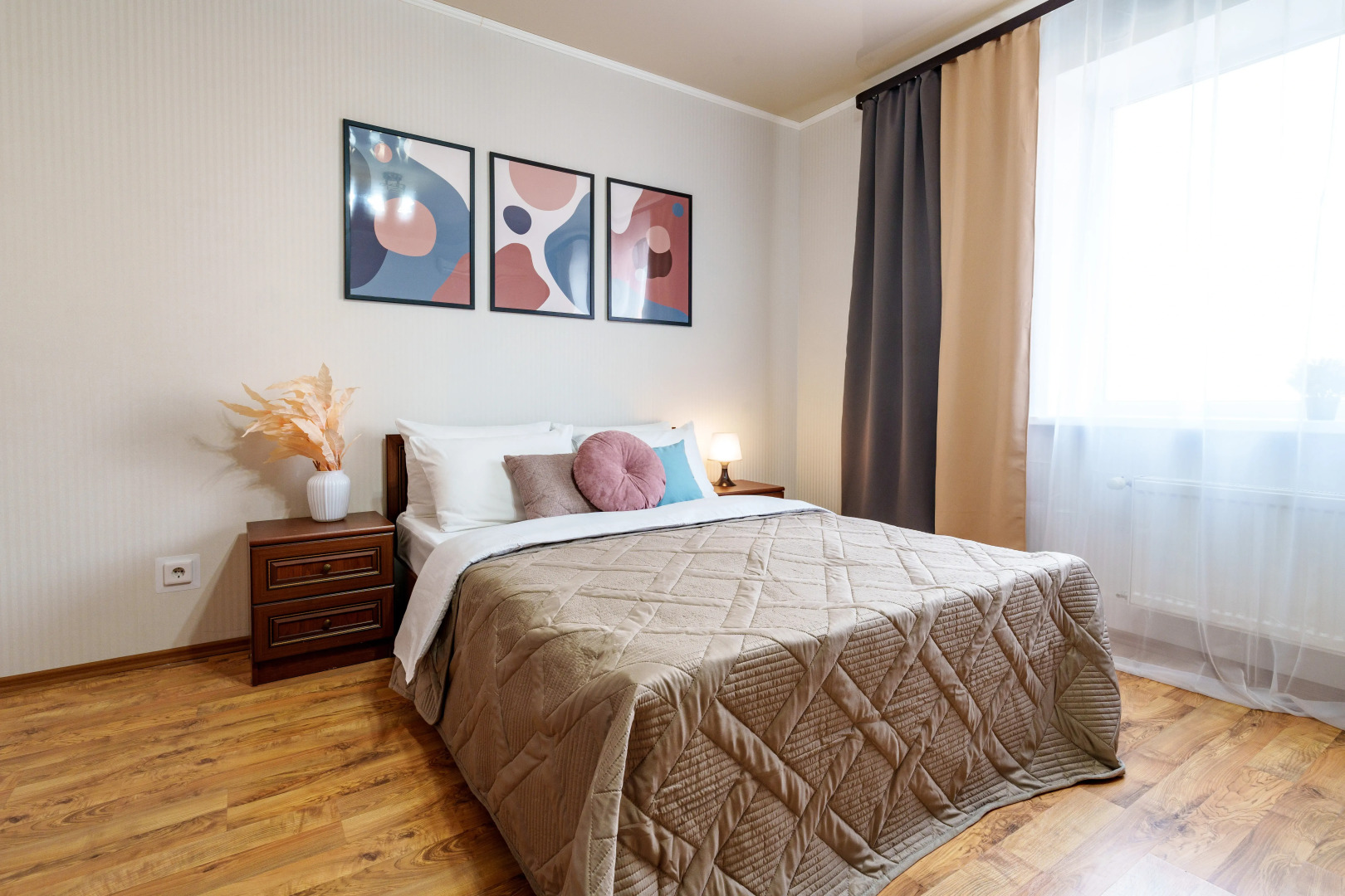 Квартира двухкомнатная Апарт-Отелика в Шаговой Доступности к Парку Галицкого