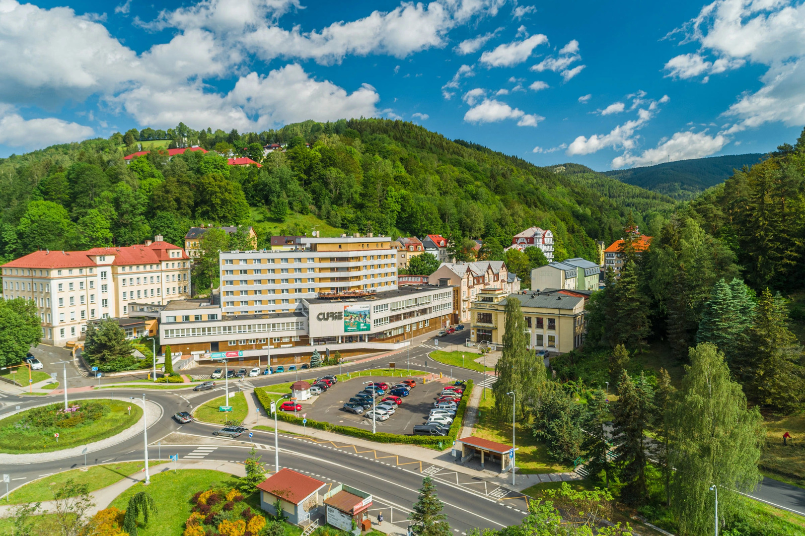 Отель Complex Curie