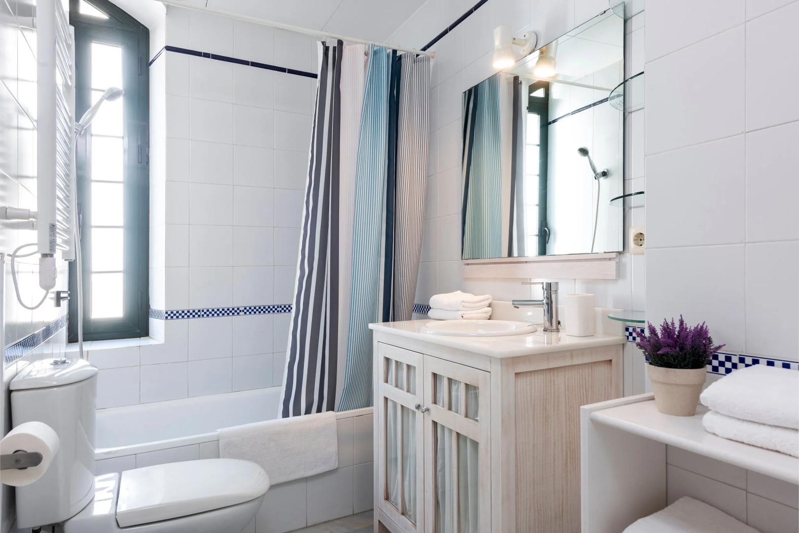 Апартаменты Misterhost Santa Cruz Judería Archeros