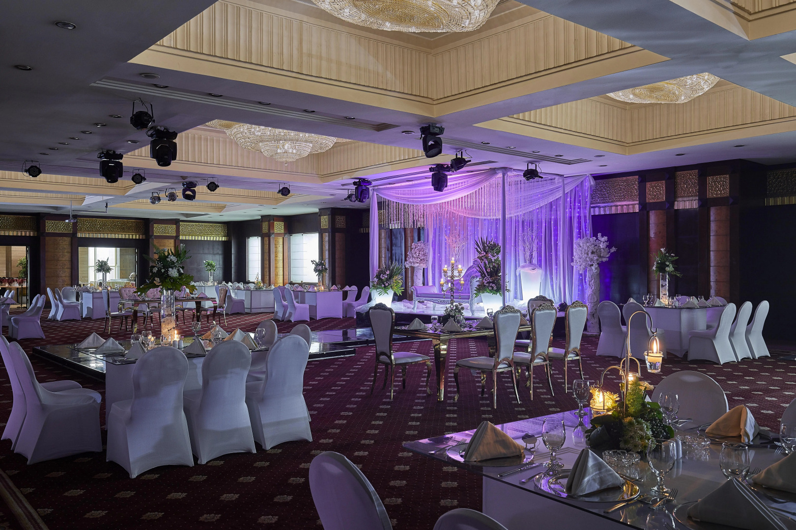 Отель Triumph Plaza Hotel