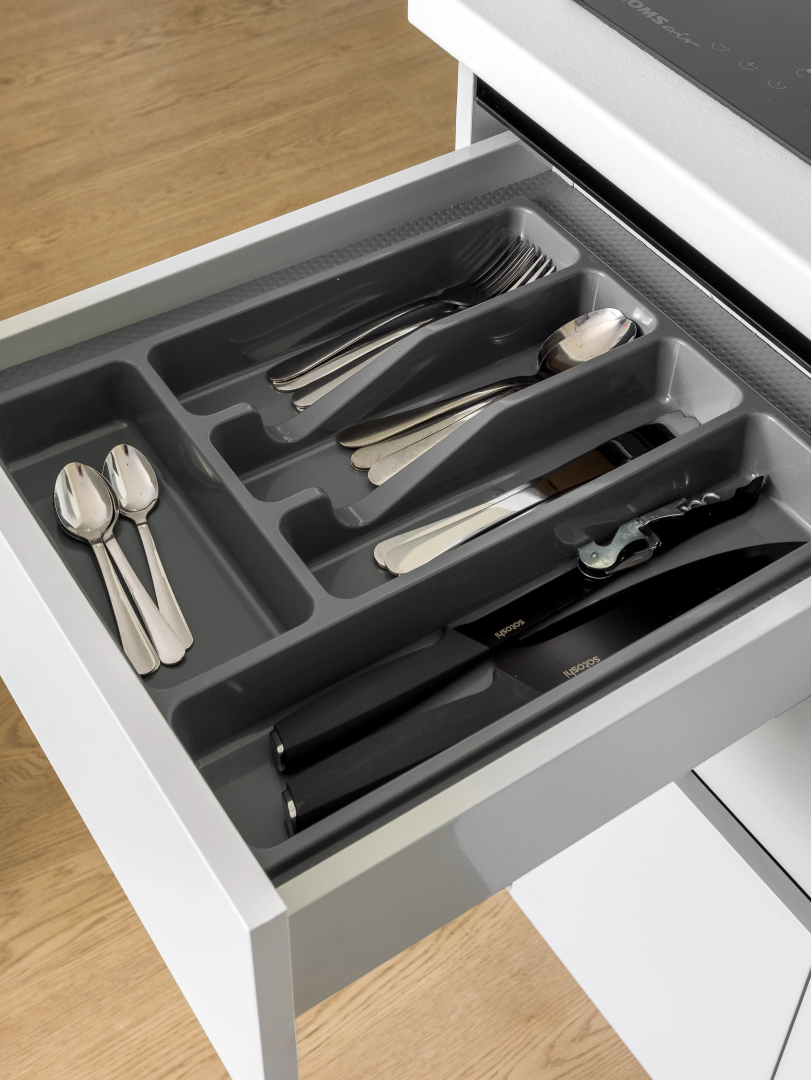 Апартаменты KeyGo 1036 с бассейном и видом на Новую Фондовую Оранжерею