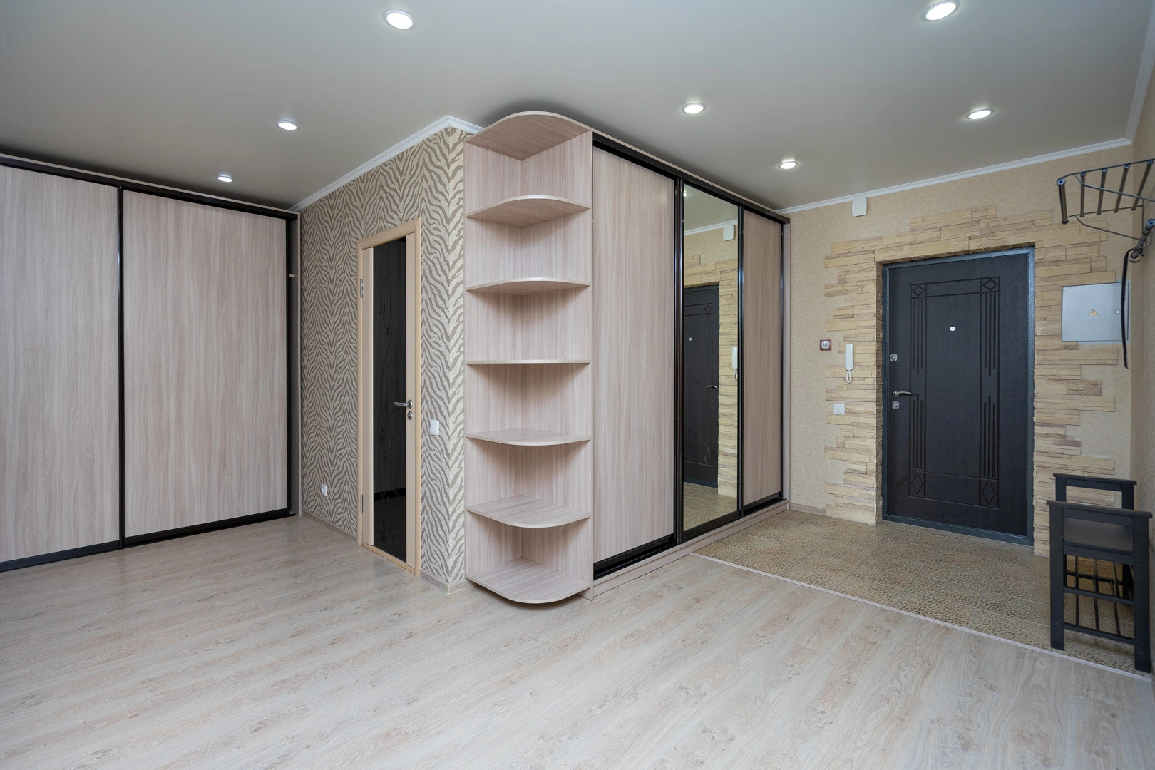 Апартаменты Кловер 2-х Комнатная