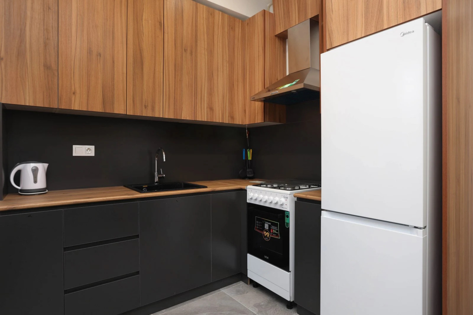 Апартаменты on Saryan Str. 26/3-7