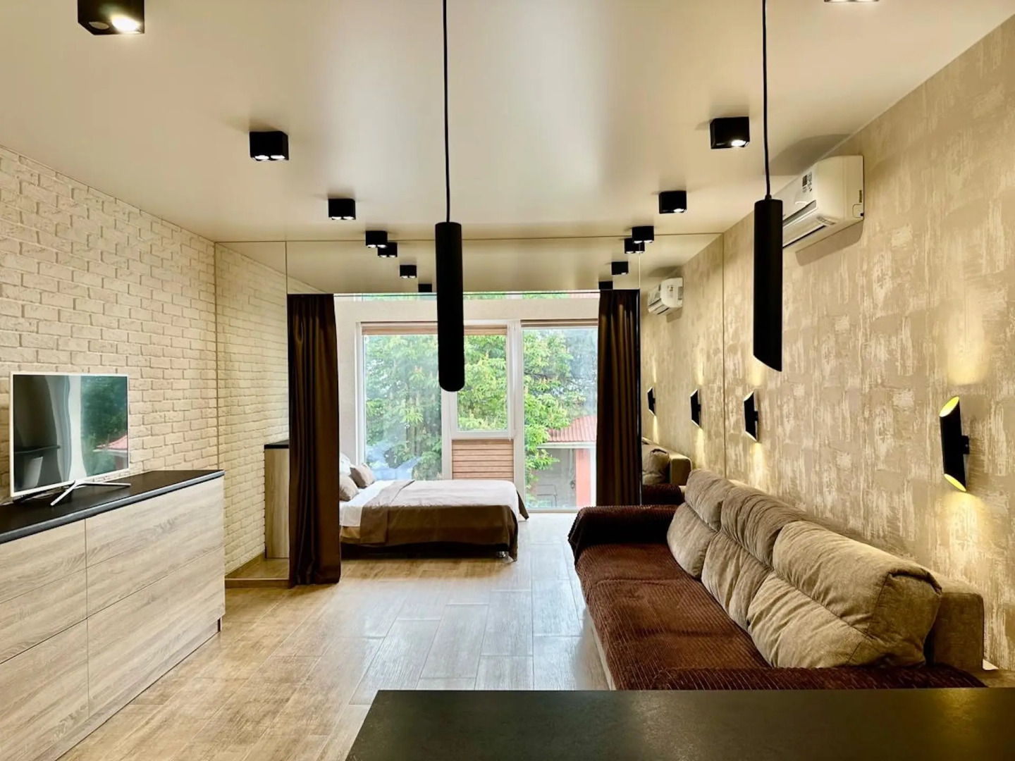 Квартира На улице Братьев Говыриных 20