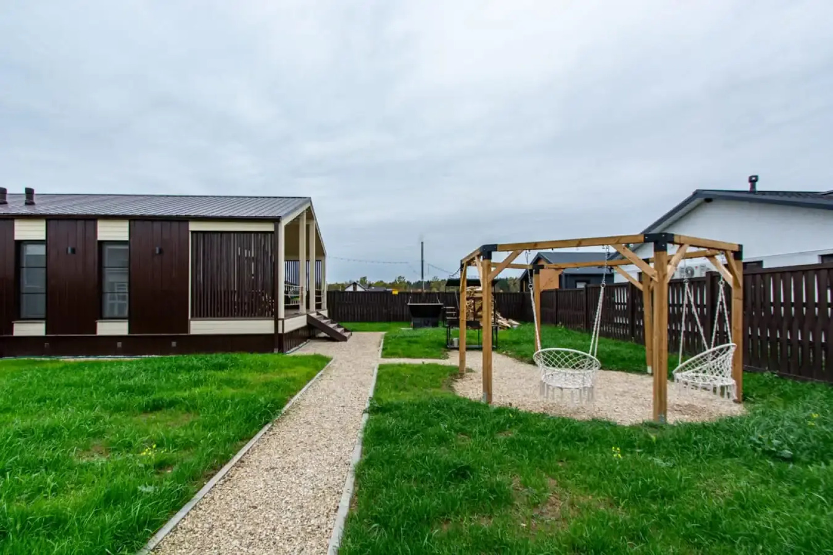 Частный дом cовременный с баней