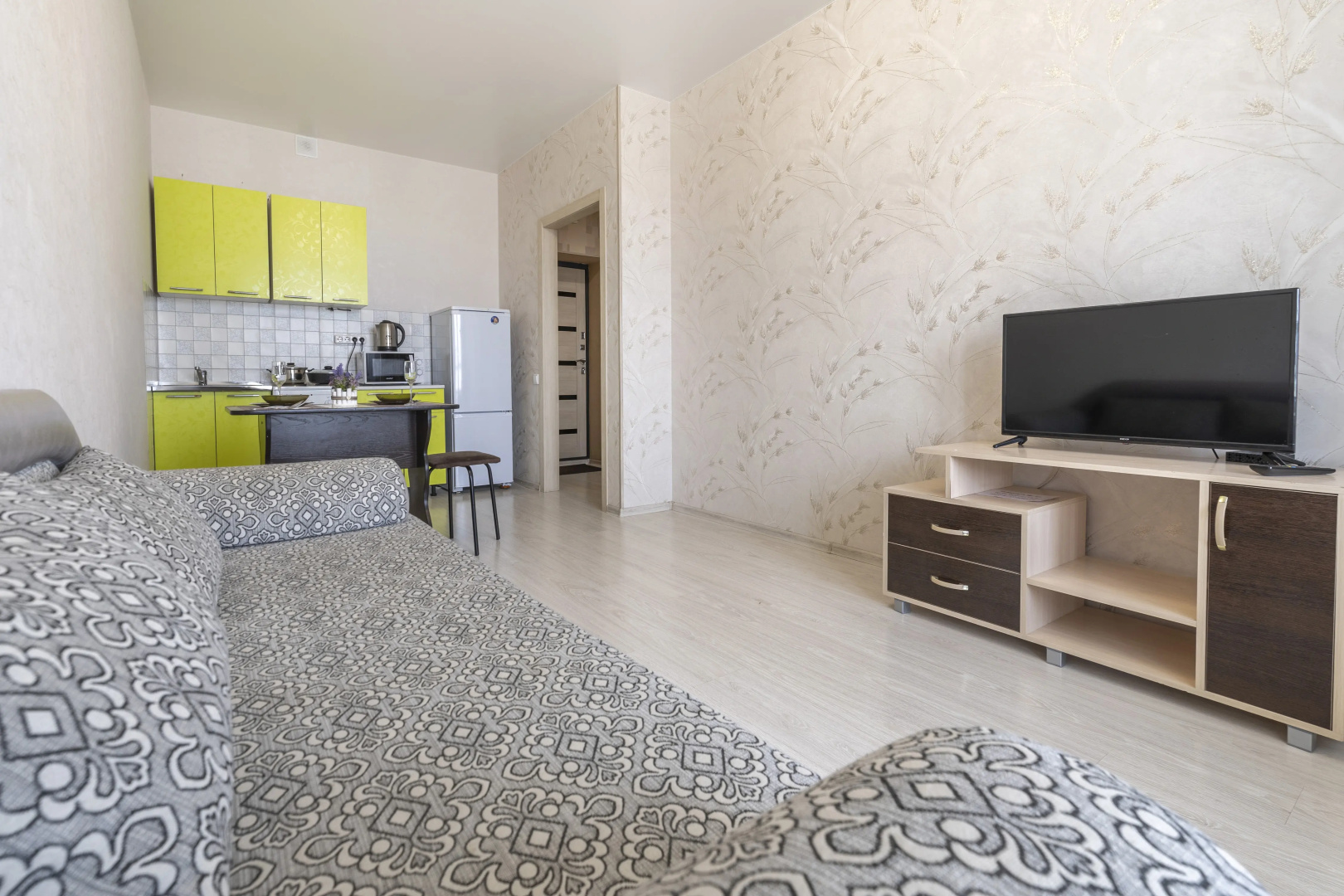 Апартаменты Prince Apartments на Дмитрова 126