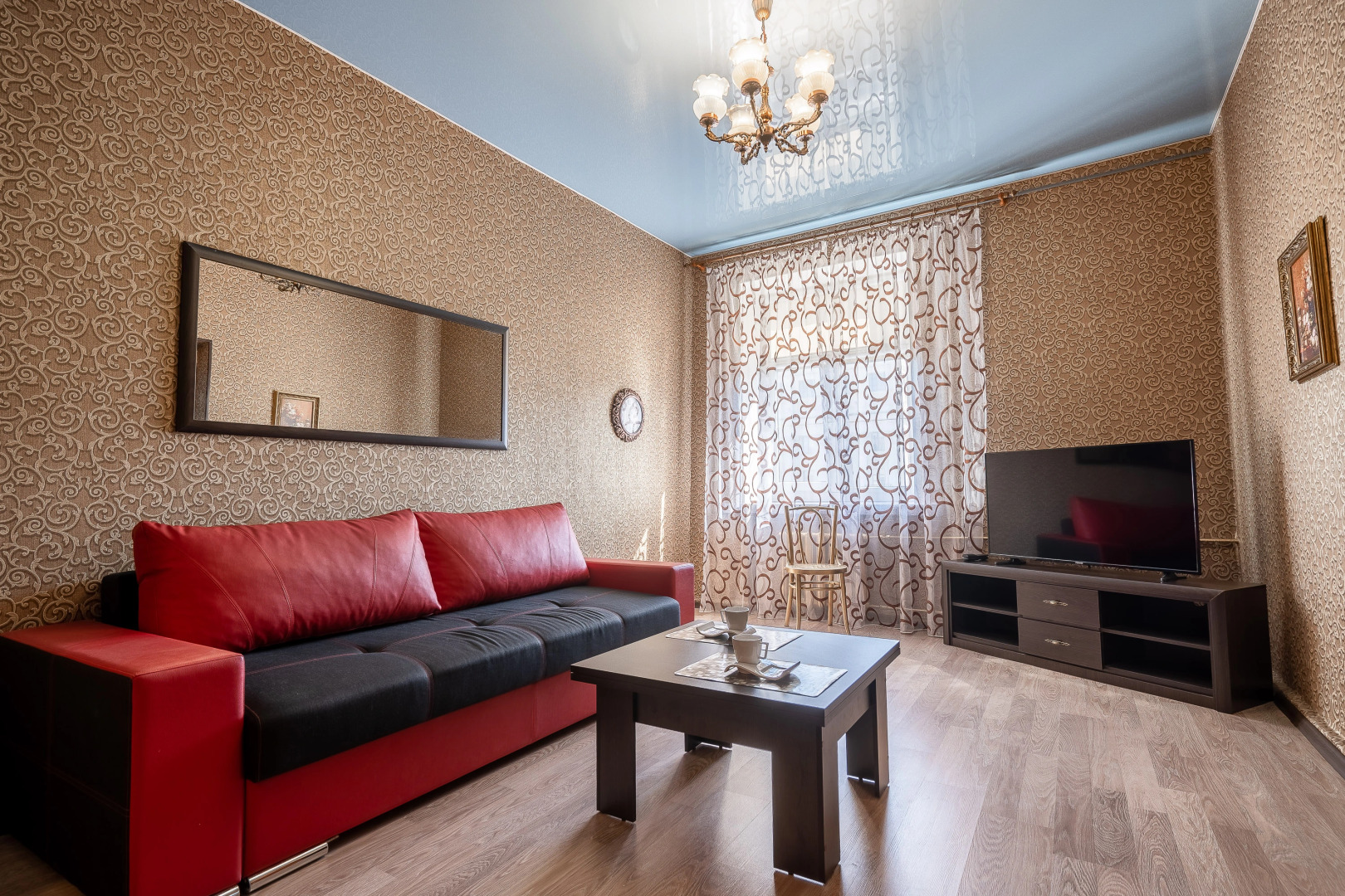 Апартаменты около Цума на Независимости