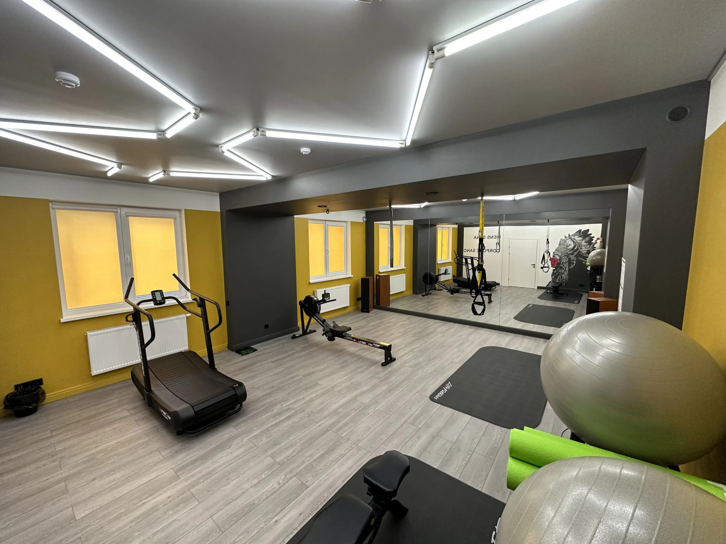 Отель Туристический комплекс Фрайдей Центр