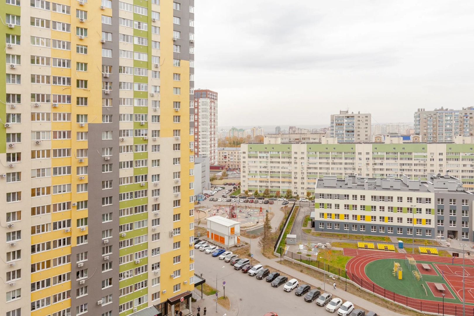Апартаменты евродвушка RentPlaza класса LUX