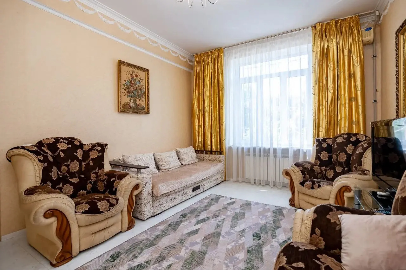 Квартира в центре Краснодара с бесплатной парковкой