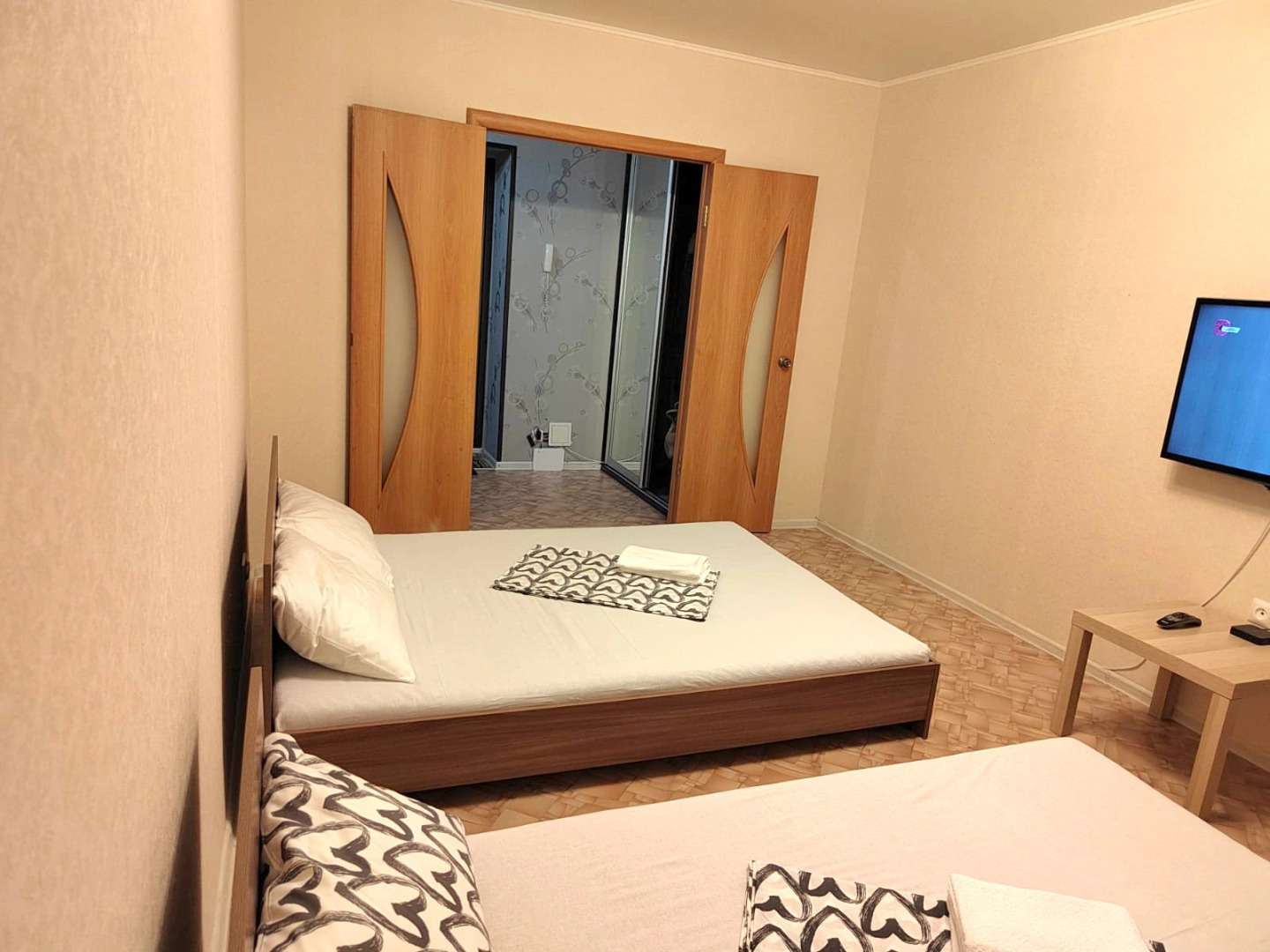 Апартаменты Милый дом на Лазурной 30