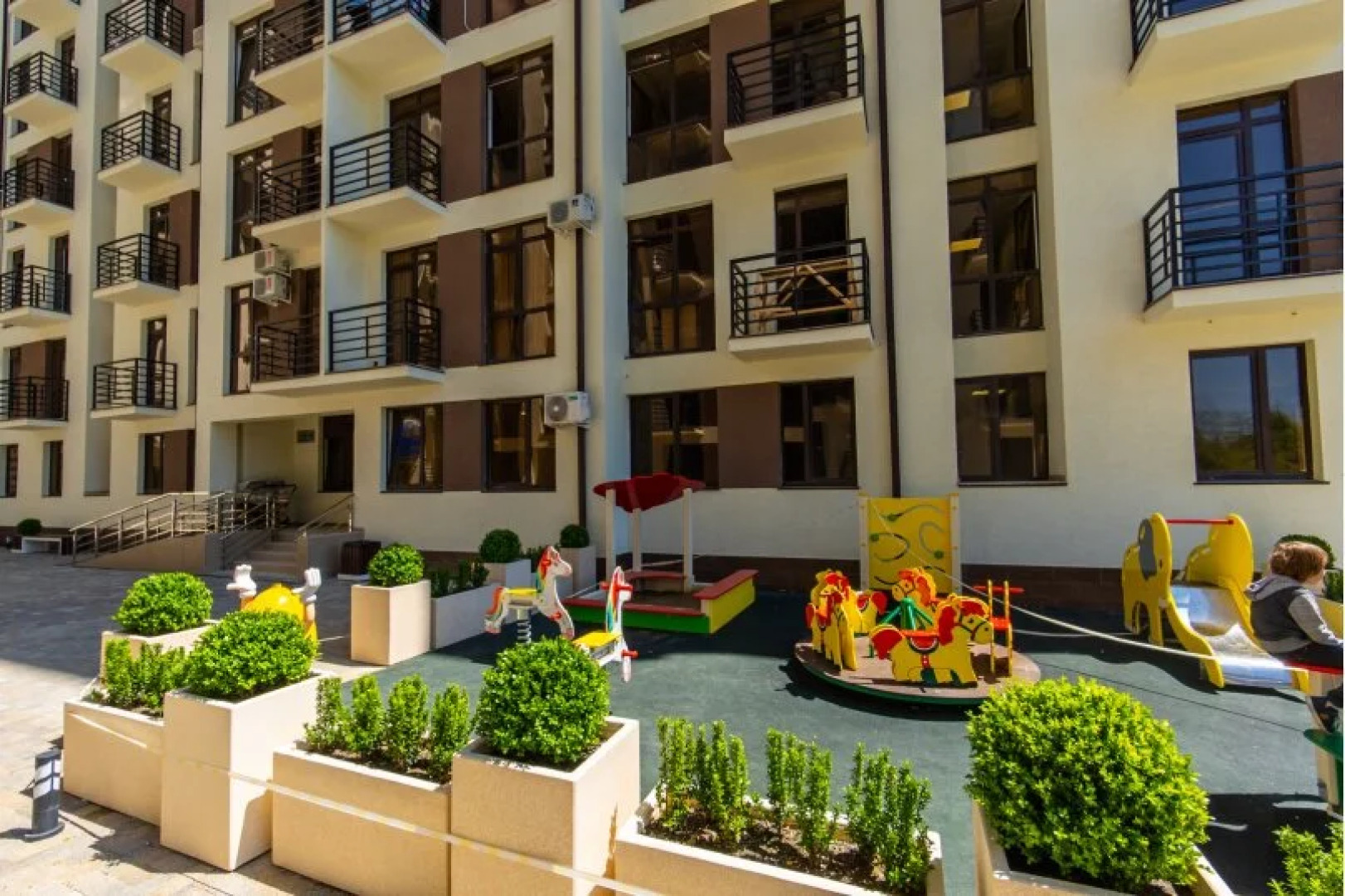 Апартаменты с видом на море и горы в ЖК Сорренто Парк