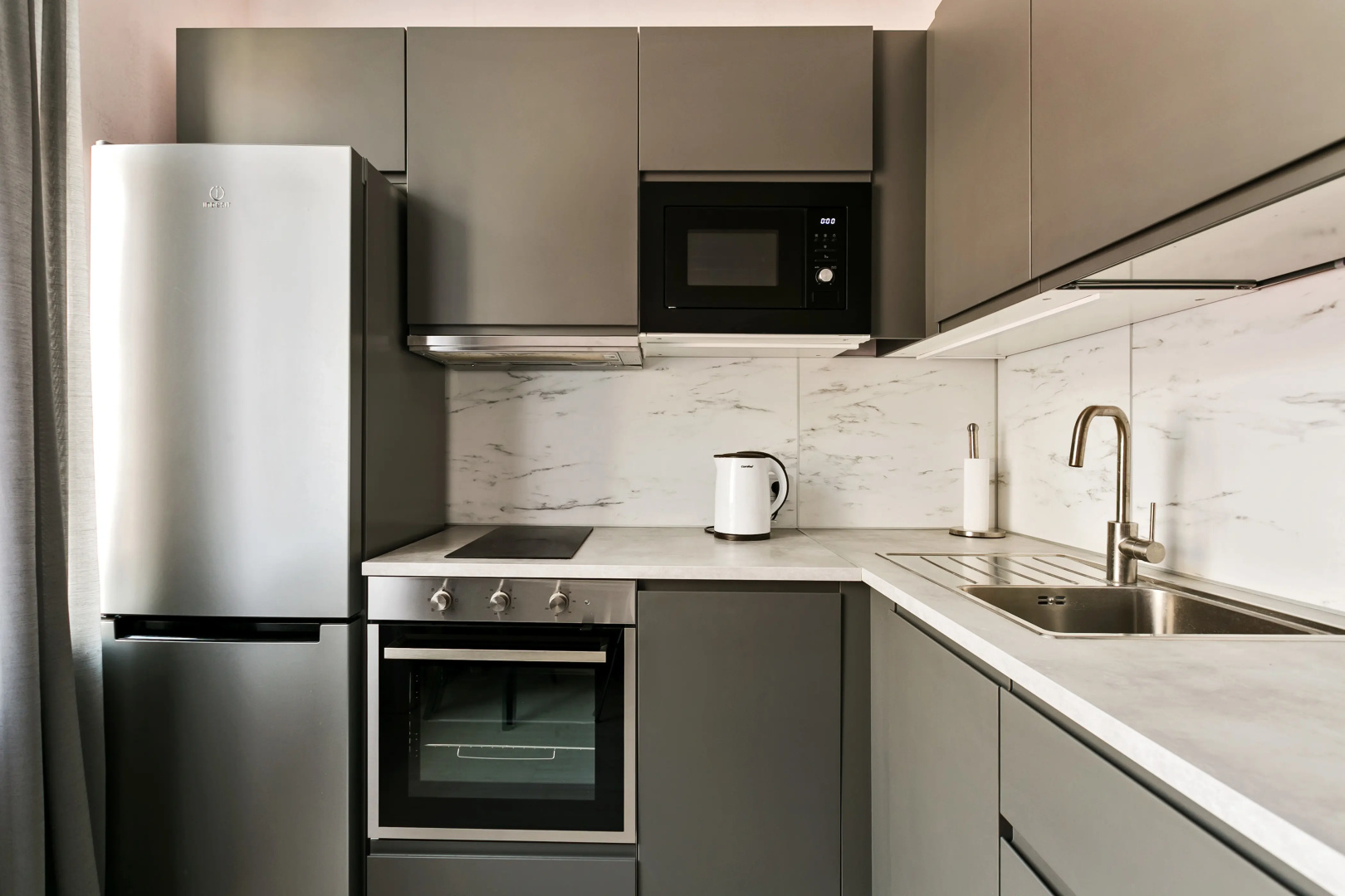 Квартира MaxRealty24 Германа Титова 6