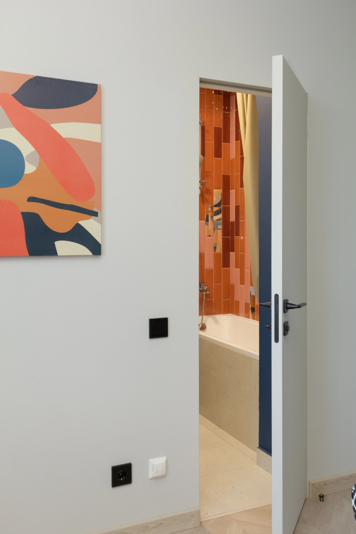 Квартира Величественная сталинка на набережной в историческом центре города-героя.