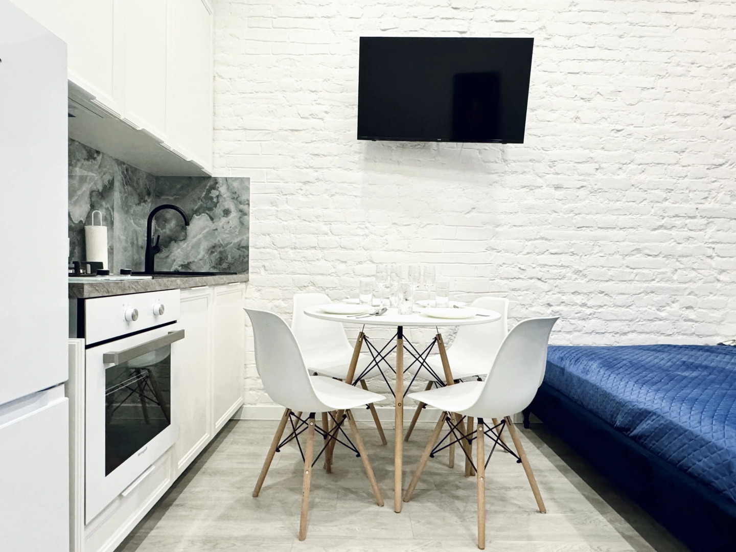 Апартаменты SpbStay Студия с Кухней на Рубинштейна 25