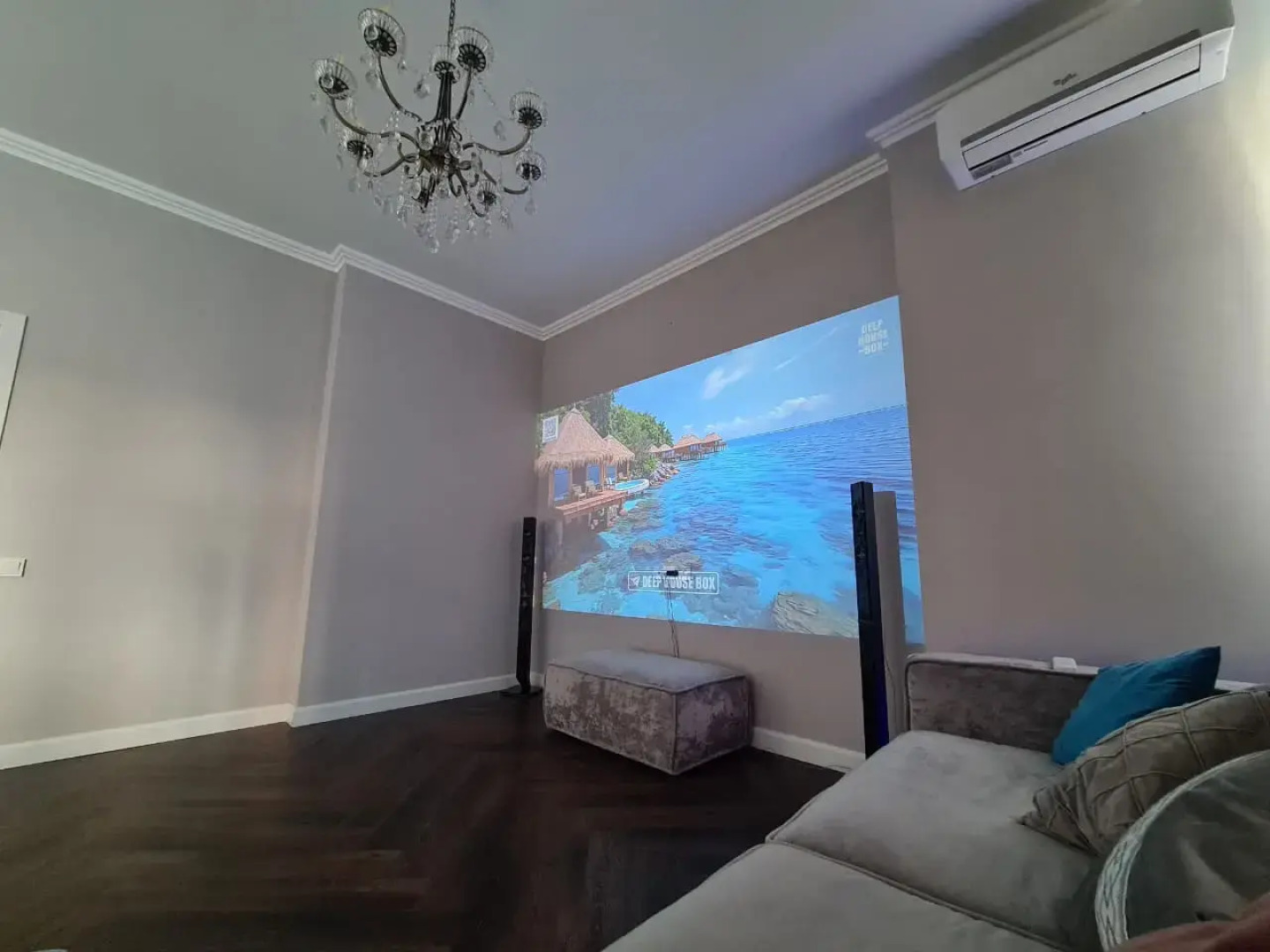 Апартаменты Кино в ЖК 5 звезд