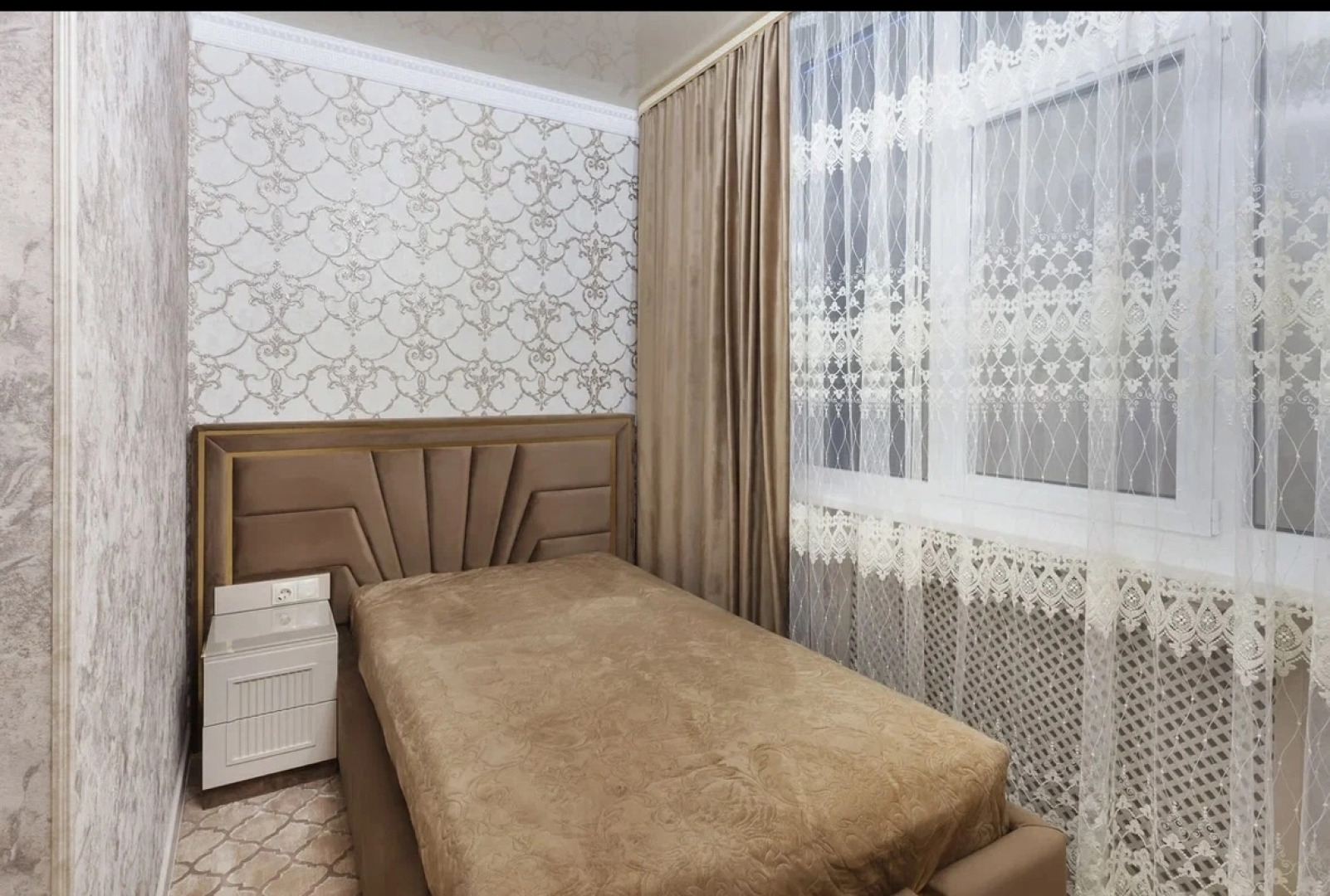 Отель Акрополь