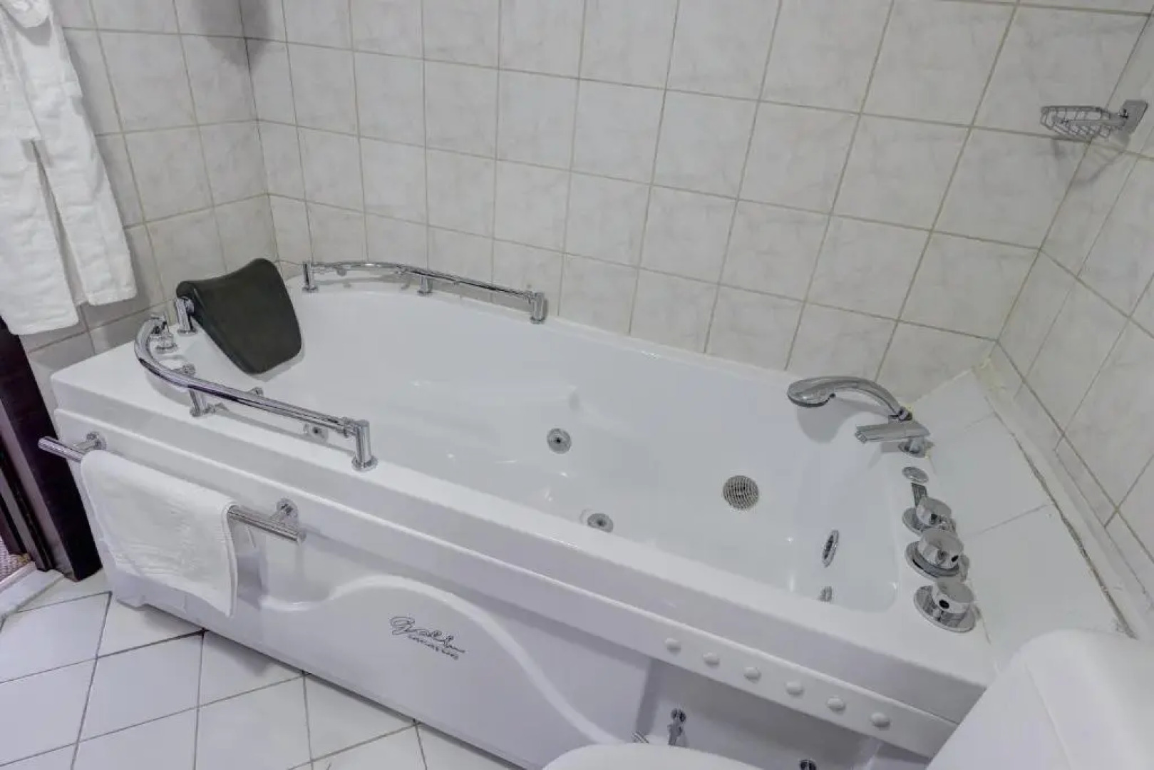 Отель Премьер Алатау