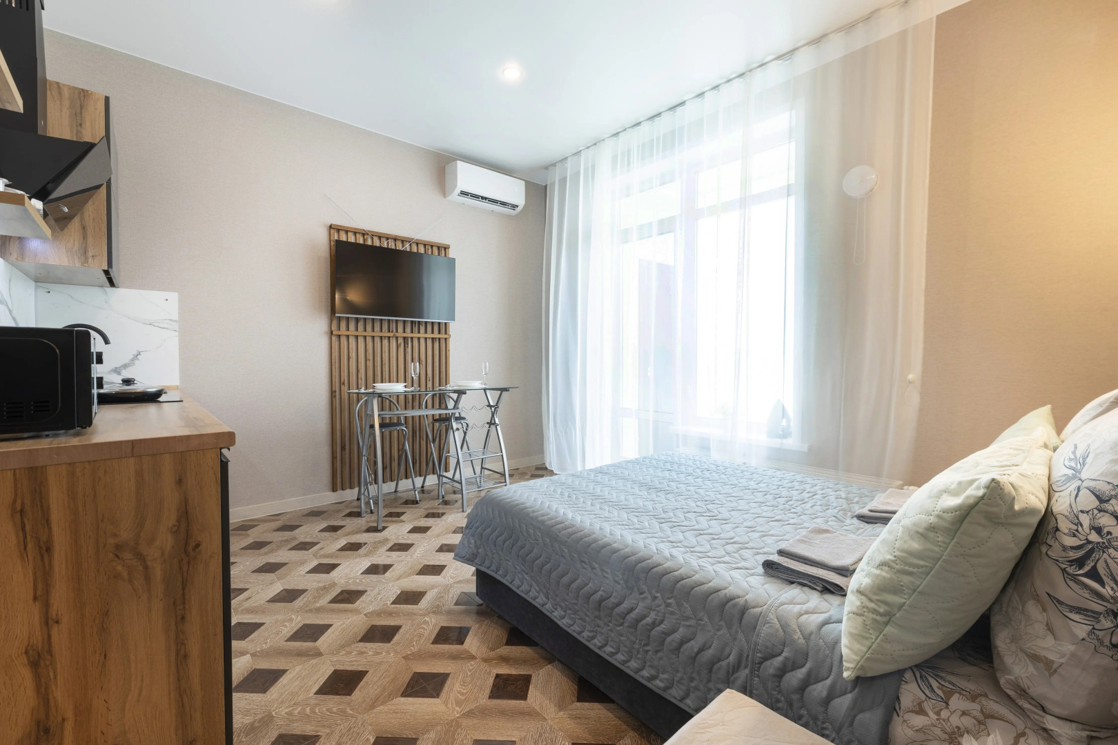 Апартаменты Prince Apartments Л529