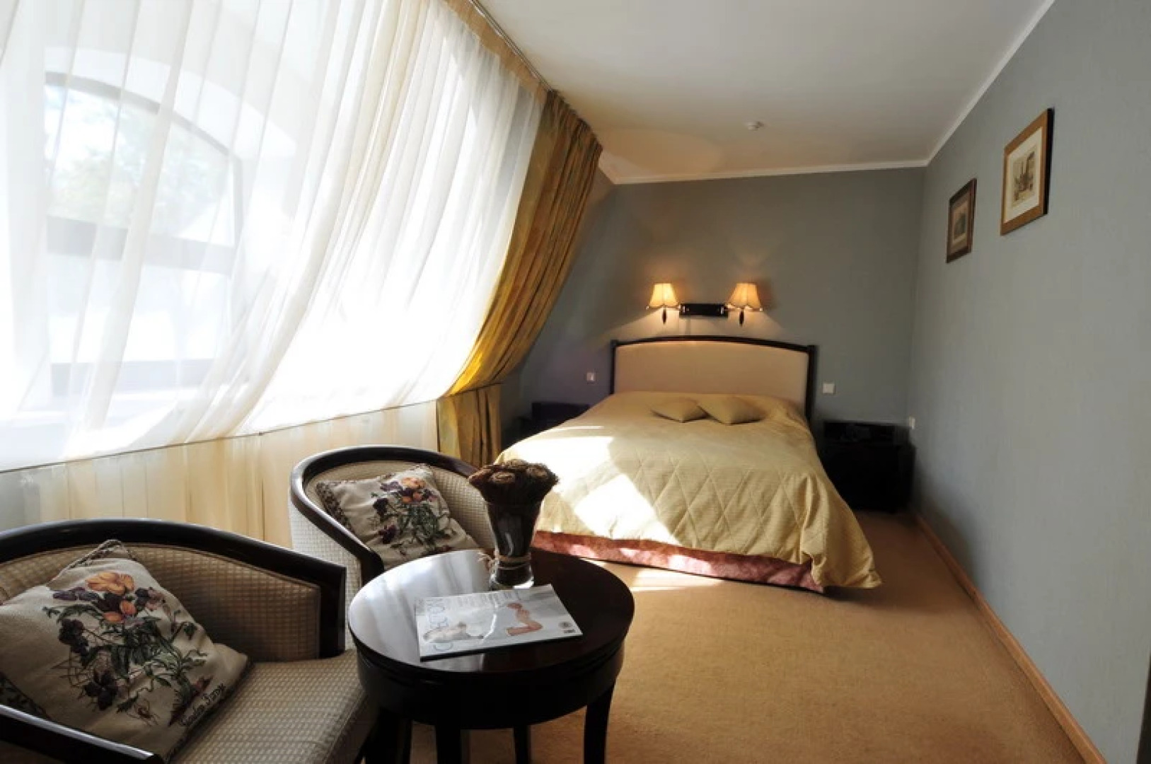 Отель Гринвей