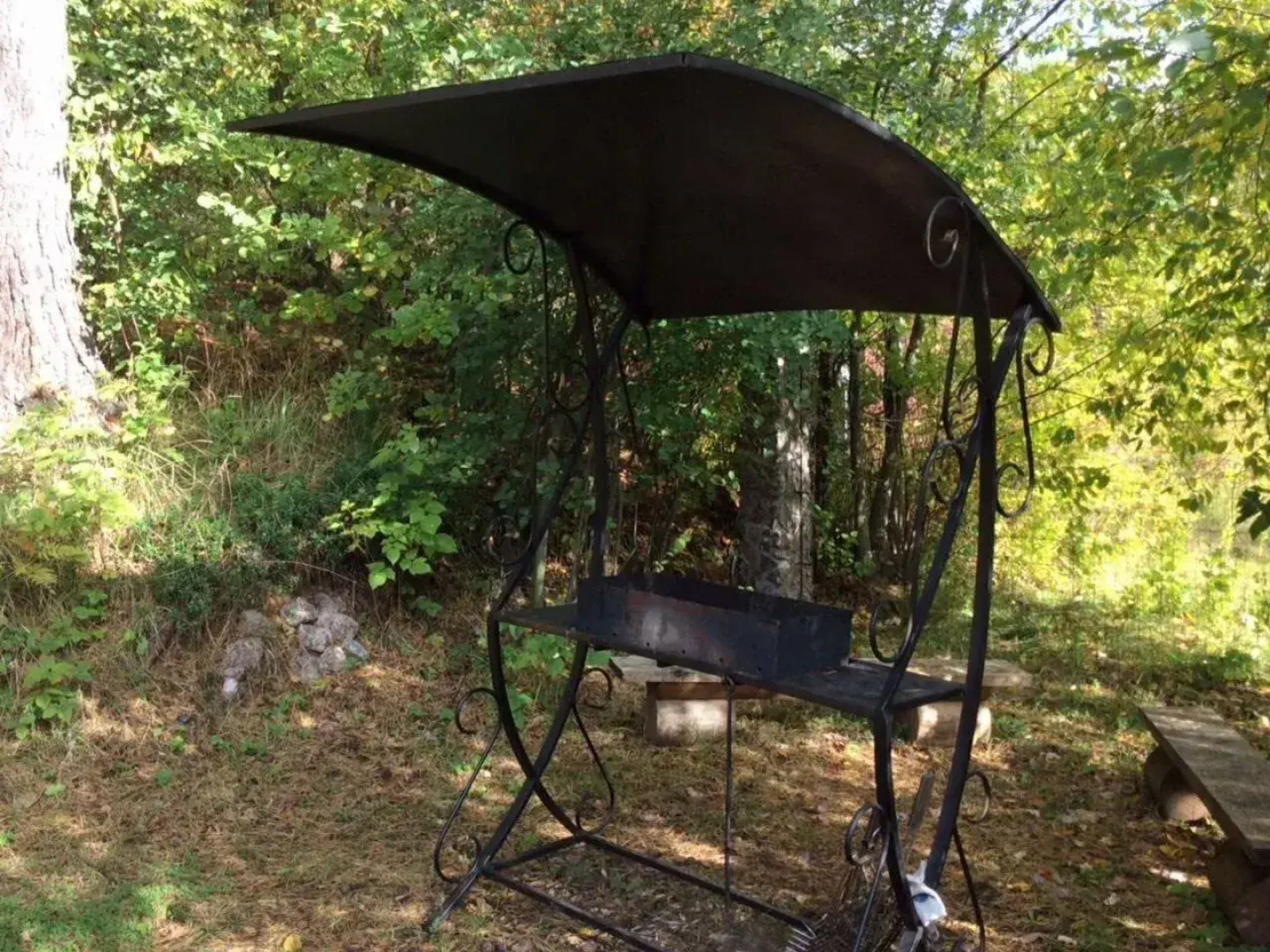 Частный дом на берегу Лемболовcкого озеpа