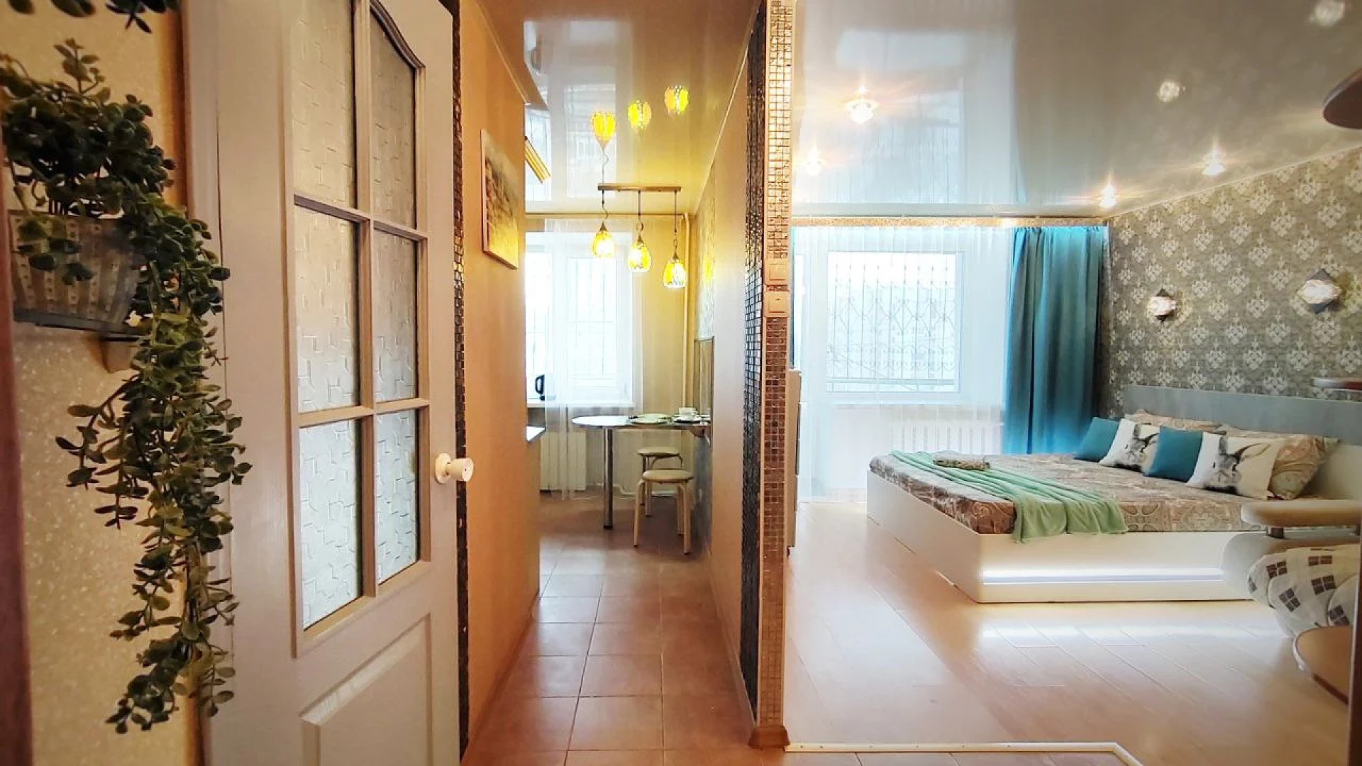 Квартира Renta27 на набережной Амура у Колеса Обозрения