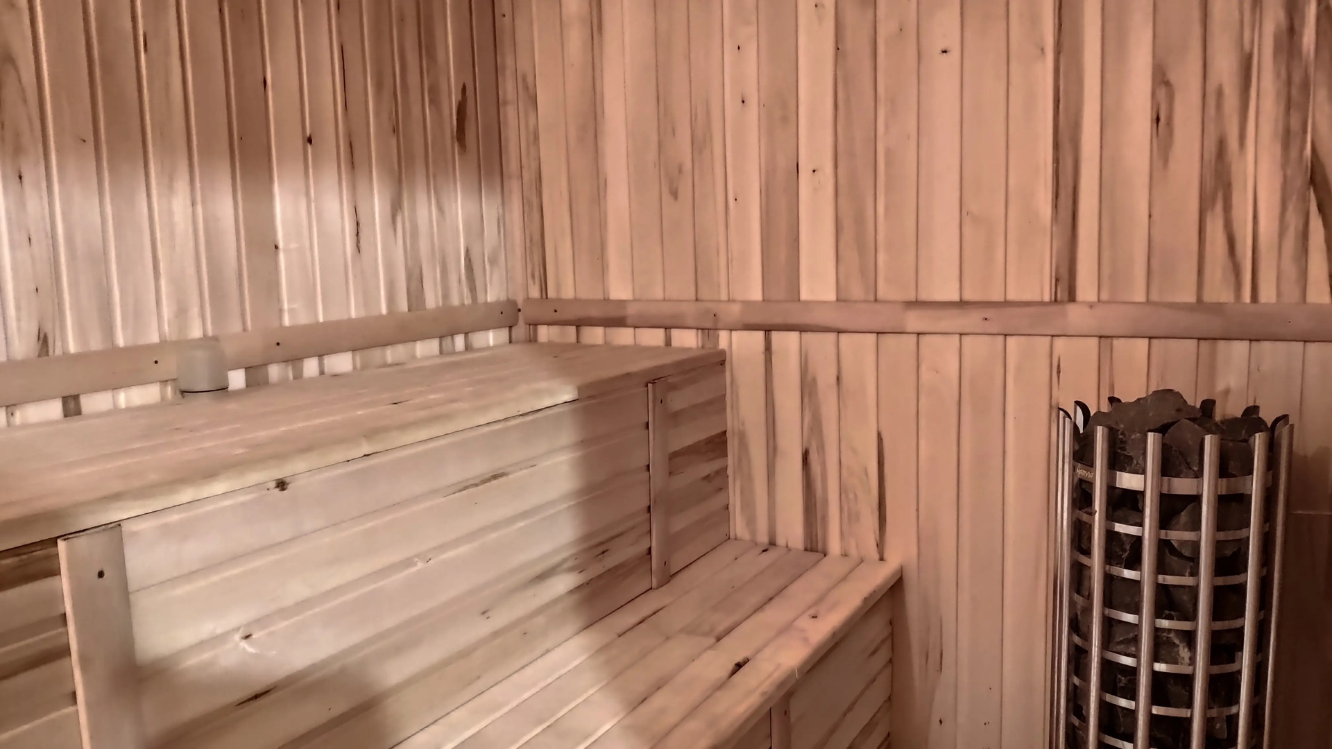 Частный дом Домик для семейного отдыха на берегу озера