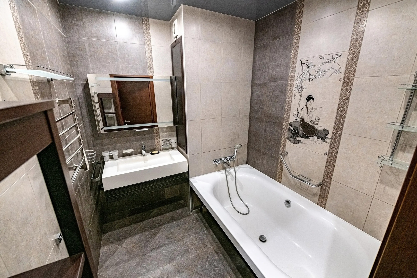 Квартира Просторная на Партизанском проспекте 52