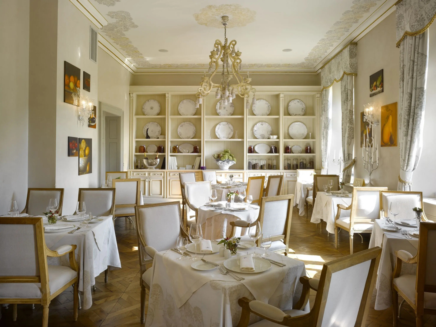 Chateau Mcely