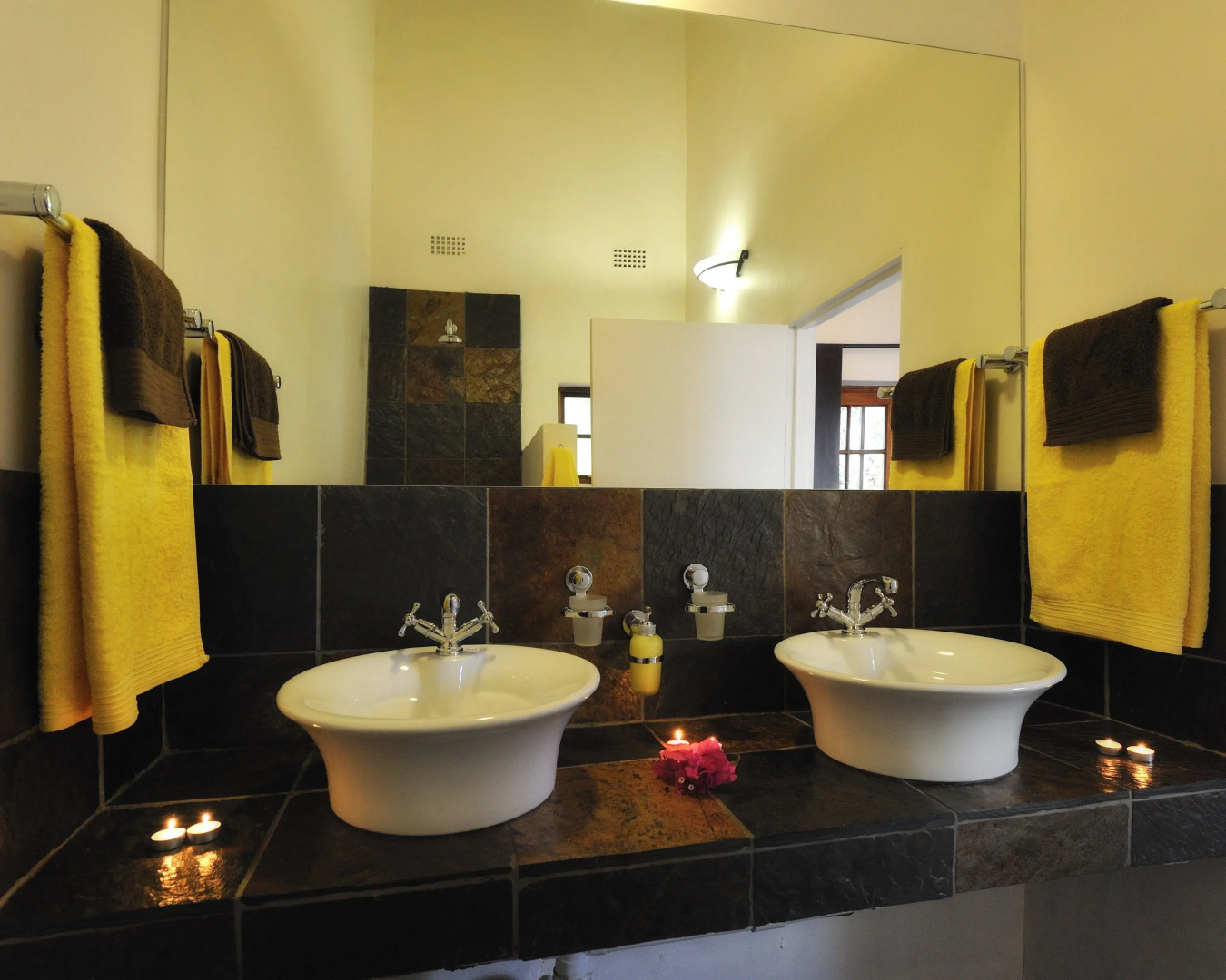 Kurhula Wildlife Lodge