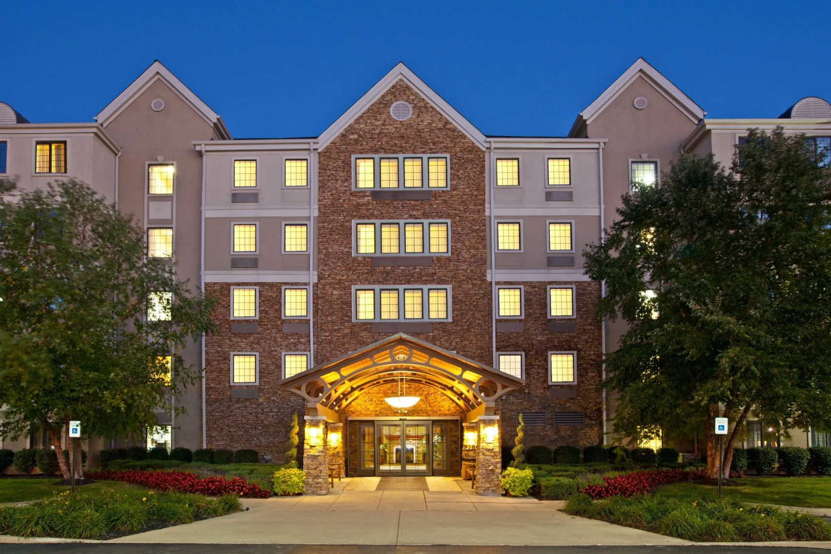 Staybridge Suites Indianapolis-Fishers by IHG