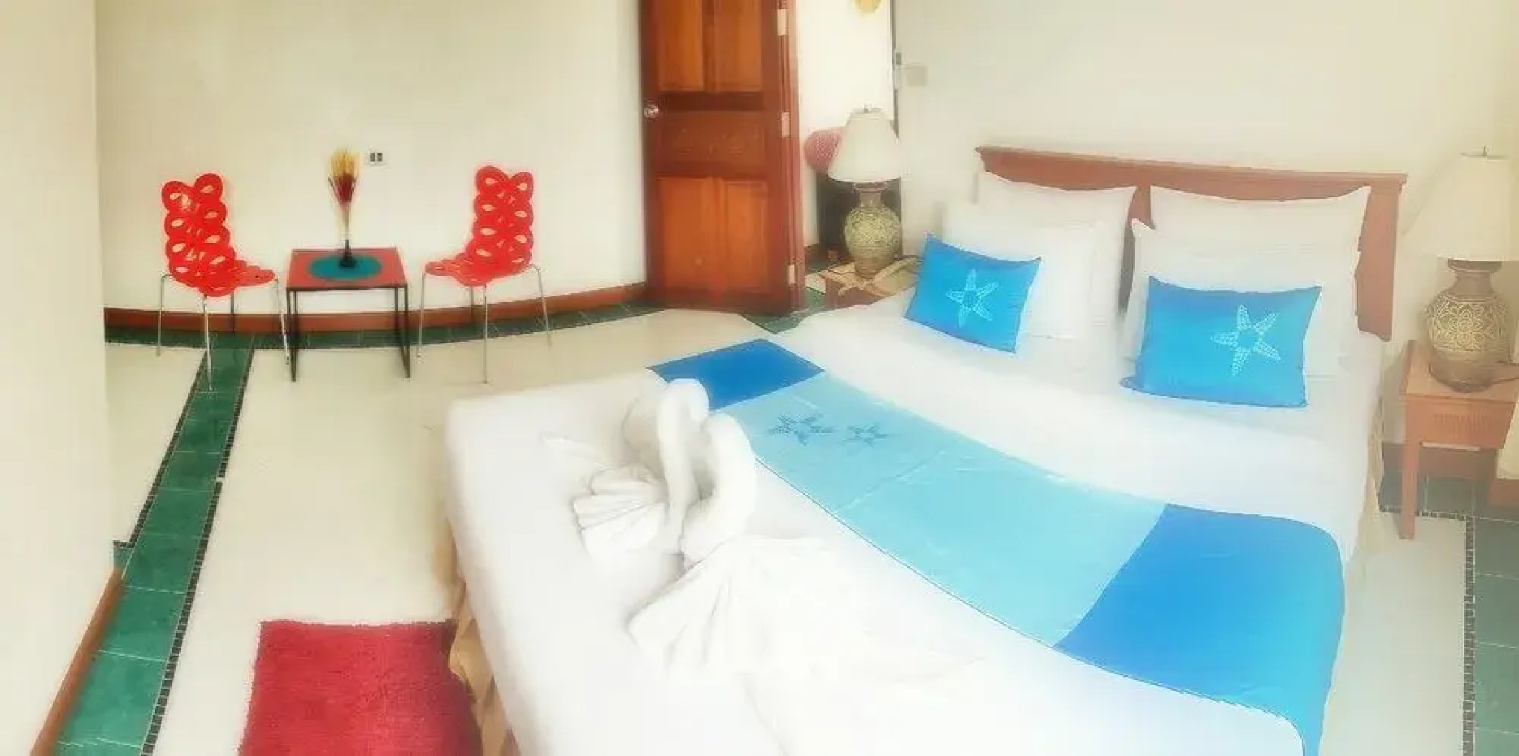 Отель Sea Front Home