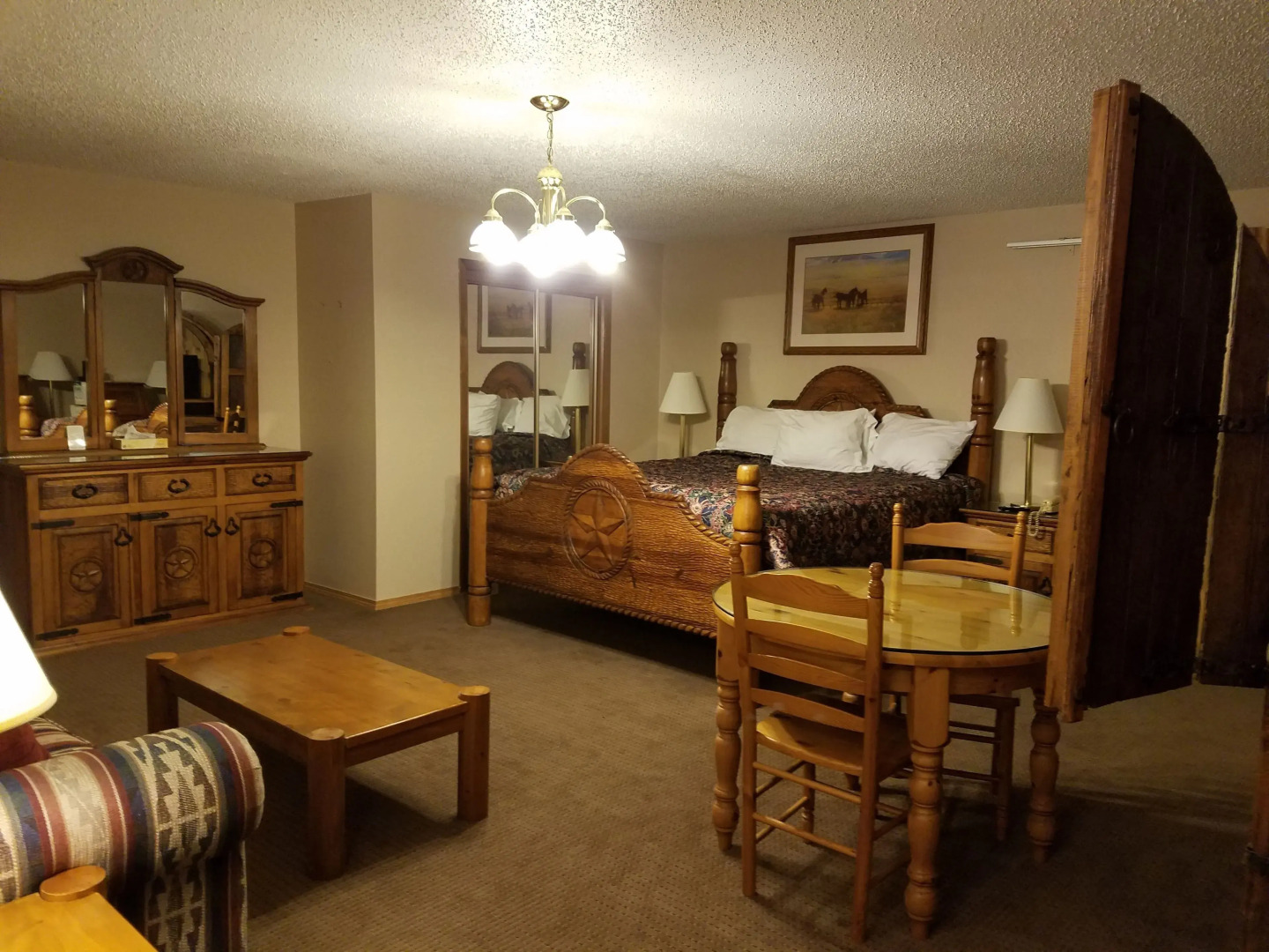 Regency Inn and Suites