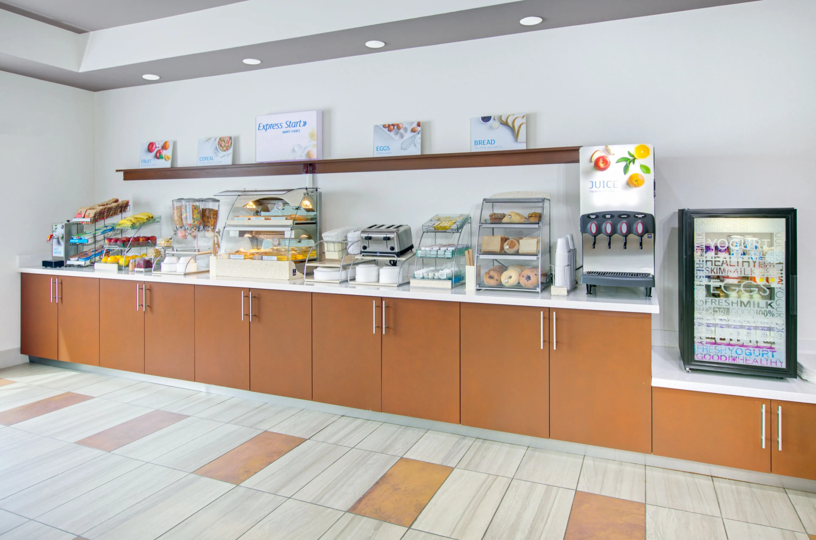 Holiday Inn Express & Suites Denton North by IHG