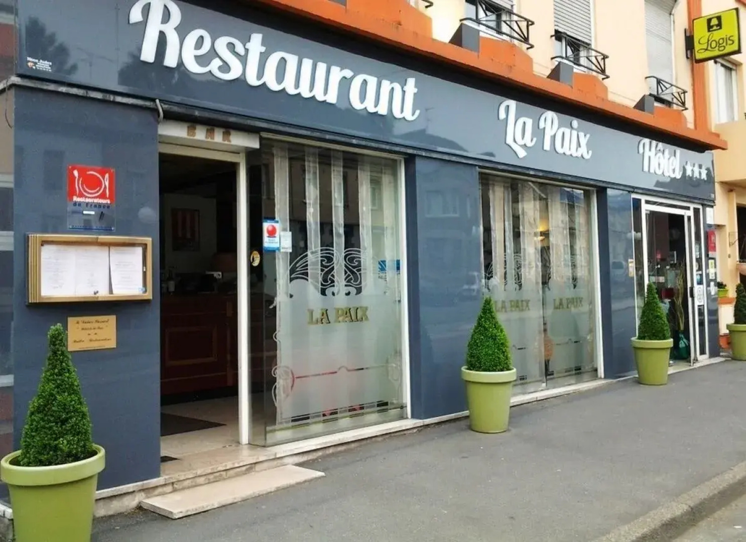 LOGIS Hotel de la Paix